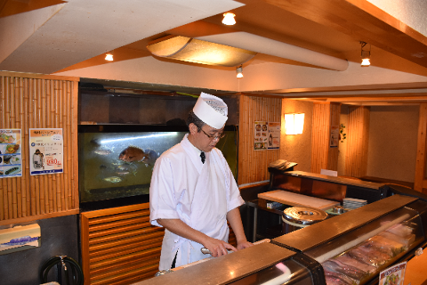 すし屋銀蔵・霧笛屋　KITTE  グランシェ店の画像