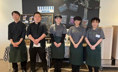 アマゾン千葉みなと内社員食堂の画像