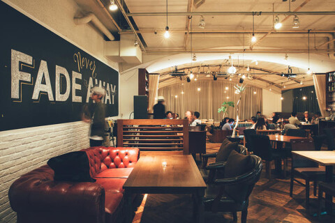 restaurant & bar Cayの画像