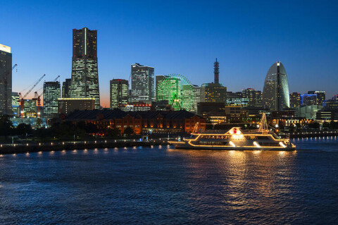 横浜港観光船マリーンルージュの画像