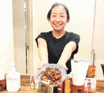 豚丼　豚や　の画像