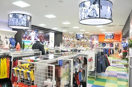 soccer shop KAMO 心斎橋店 SOCCER SHOPの内装・外観画像