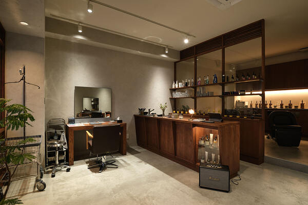 UTSUGI ヘアサロンの内装・外観画像