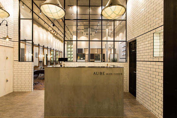 AUBE HAIR coeur 美容室の内装・外観画像