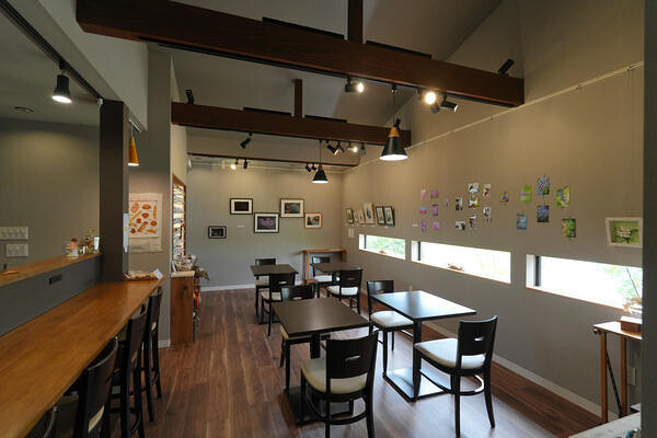 Cafe Brown カフェの内装・外観画像