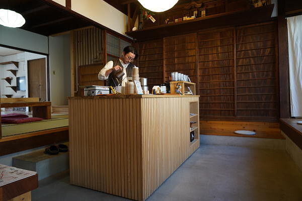 上田珈琲焙煎所 珈琲店の内装・外観画像