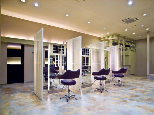CLUMPS HAIR STUDIO ヘアサロンの内装・外観画像