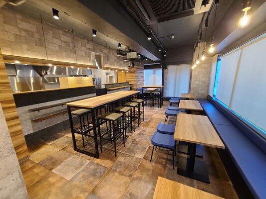 鶏豚きっちん 居酒屋の内装・外観画像