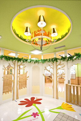 キッズランド府中保育園　店舗デザイン.comマッチング成功実例 保育園の内装・外観画像