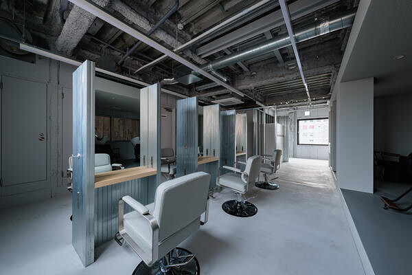 アソビ元町店 美容室・理容室・ヘアサロンの内装・外観画像