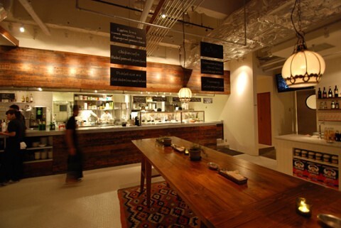 ARK HILLS CAFE カフェダイニングの内装・外観画像