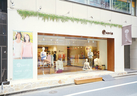 suria銀座店 スリア ヨガウェアショップの内装・外観画像