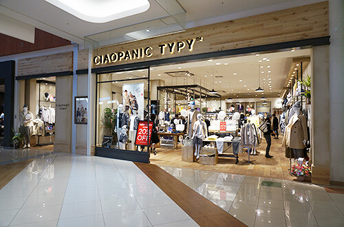 CIAOPANIC TYPYモラージュ菖蒲店 セレクトショップの内装・外観画像