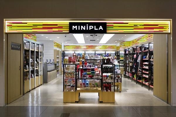 MINiPLA東京駅一番街店 バラエティの内装・外観画像