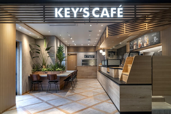 キーズカフェ沖縄なかがみ西病院店 カフェの内装・外観画像