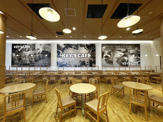 キーズカフェ名古屋ファニチャードーム店 カフェの内装・外観画像
