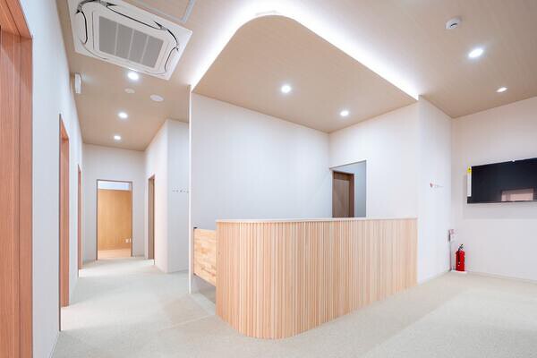 アデル美容クリニック 病院・医院・調剤薬局・整骨院の内装・外観画像