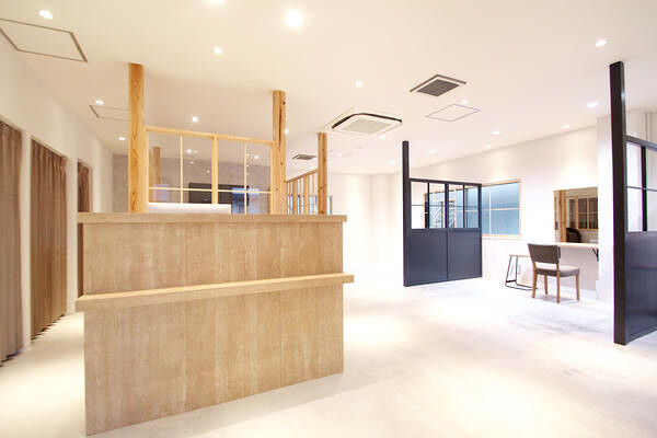 g.e.h.i 美容室・理容室・ヘアサロンの内装・外観画像