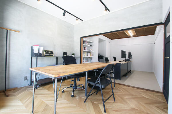 司法書士事務所 その他（飲食）の内装・外観画像