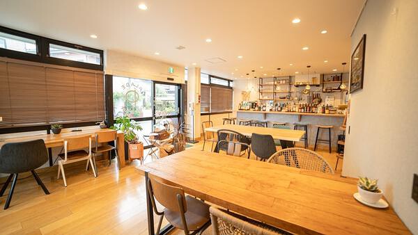 PLABE cafe&bar レストラン・ダイニングバー, カフェ・パン屋・ケーキ屋の内装・外観画像