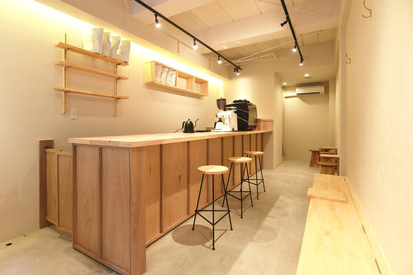 CrowdCoffeCounter カフェ・パン屋・ケーキ屋の内装・外観画像