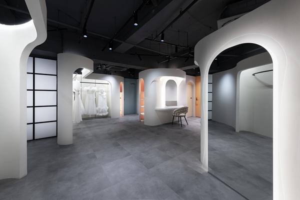 Dress CURRE ウェディングドレスサロンの内装・外観画像