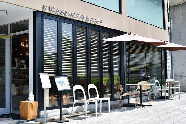 ミカサデコ＆カフェ難波店 パンケーキカフェの内装・外観画像