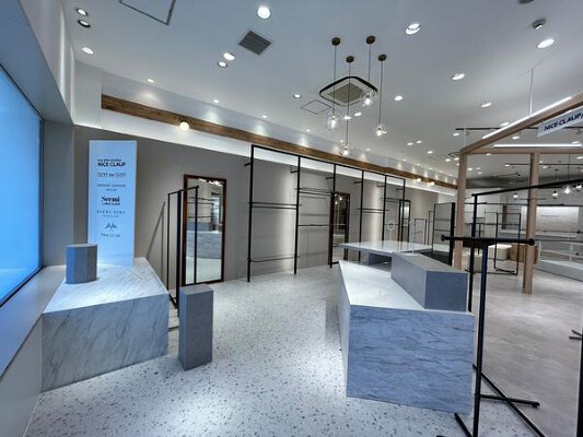 NICE CLAUP/OLIVE des OLIVE OUTLET　酒々井店 アパレルの内装・外観画像