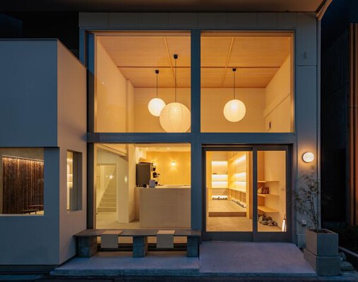 BROWN  TABBY パティスリーカフェの内装・外観画像