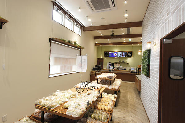 優しいかおりのパン家さん香流店2 カフェ・パン屋・ケーキ屋の内装・外観画像