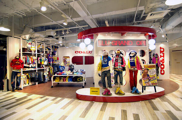 CO&LU 仙台店 アパレルの内装・外観画像