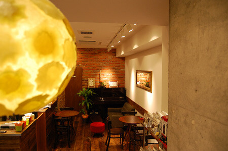 Amameria Espresso カフェの内装・外観画像