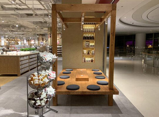 MUJI 上海MIXC アパレル 物販店の内装・外観画像