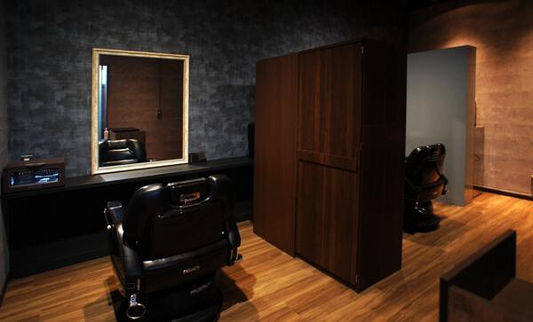 BARBER  Re 理容室の内装・外観画像