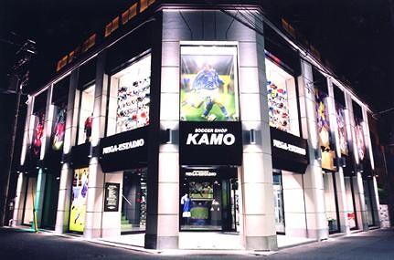 soccer shop KAMO メガエスタディオ茶屋町店 SOCCER SHOPの内装・外観画像