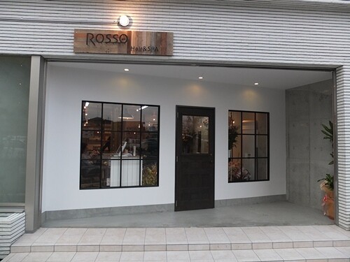 Rosso  hair and spa 美容の内装・外観画像