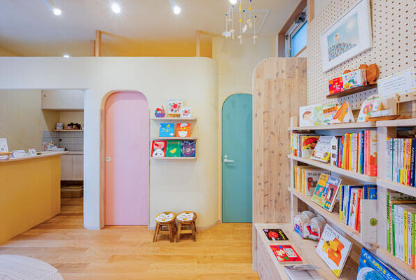 さんくちゅあり ファーストブックとまなびの店の内装・外観画像