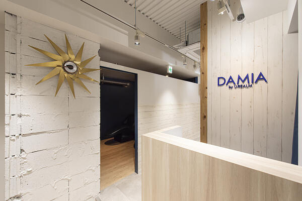 DAMIA by U-REALM 美容室の内装・外観画像