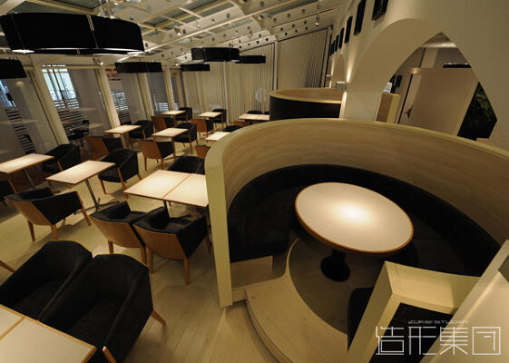 COMECOME（山梨） CAFE & DININGの内装・外観画像