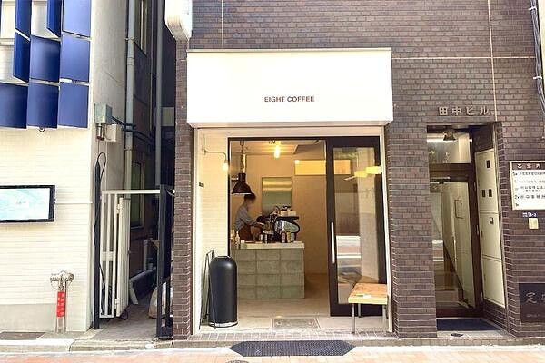 EIGHT COFFEE 浜松町 コーヒースタンドの内装・外観画像