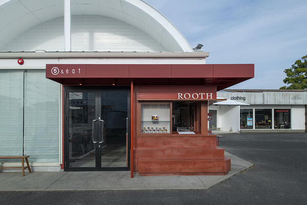 ROOTH_MIYAKI ドーナツショップの内装・外観画像