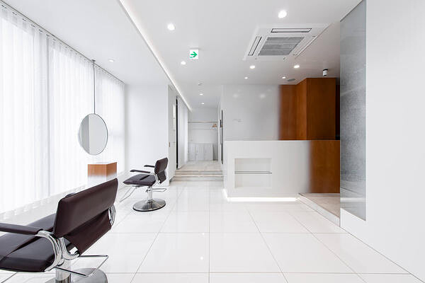 Hair&Spa y-Forme Ginza 美容室(ヘアサロン)の内装・外観画像