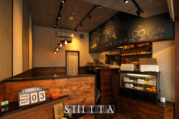 Cafe＊Bar Dritto カフェの内装・外観画像