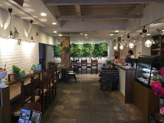 Burano 花屋なカフェの内装・外観画像