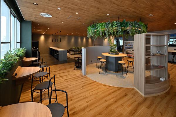 switch park cafe（オフィス内カフェスペース） その他（サービス）の内装・外観画像