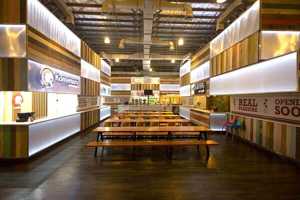 Food Town フードコートの内装・外観画像