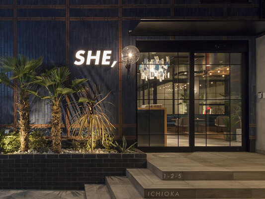 HOTEL SHE, OSAKA デザインホテルの内装・外観画像
