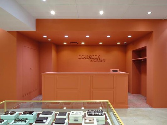 COLD BECK  WOMEN アパレルショップの内装・外観画像