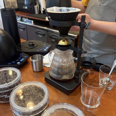 TSUKIKAGE COFFEE テイクアウトコーヒーショップの内装・外観画像