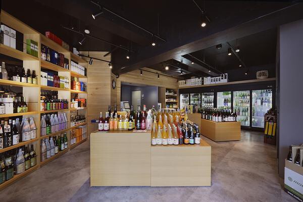 平三郎商店 角打ちの内装・外観画像